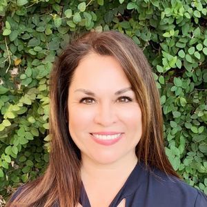 Meet your Posher, Teri